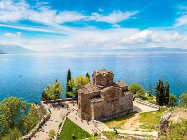 İzmir Çıkışlı Vizesiz Uçaklı Balkan Masalı Turu