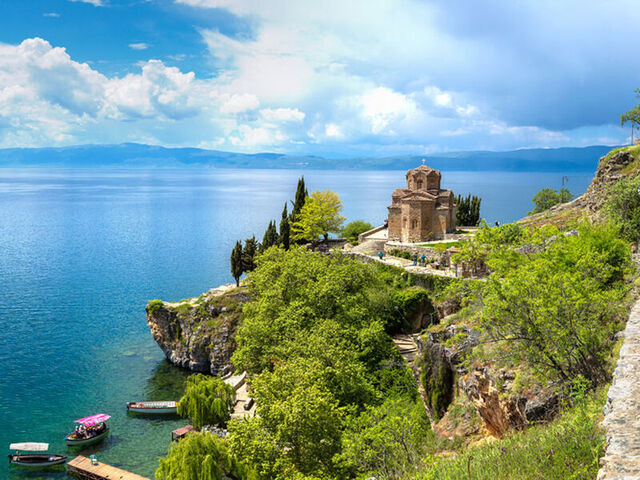 İzmir Çıkışlı Vizesiz Uçaklı Balkan Masalı Turu