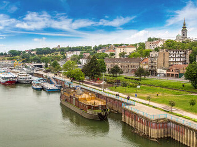 İzmir Çıkışlı Vizesiz Uçaklı Balkan Masalı Turu
